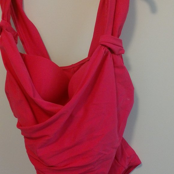 Source Unknown Other - EUC RED swimsuit size 0x